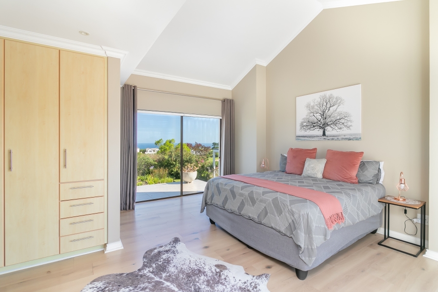 3 Bedroom Property for Sale in Pezula Golf Estate Western Cape